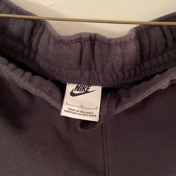 Black Nike Sweatpants - Picture 2 of 4